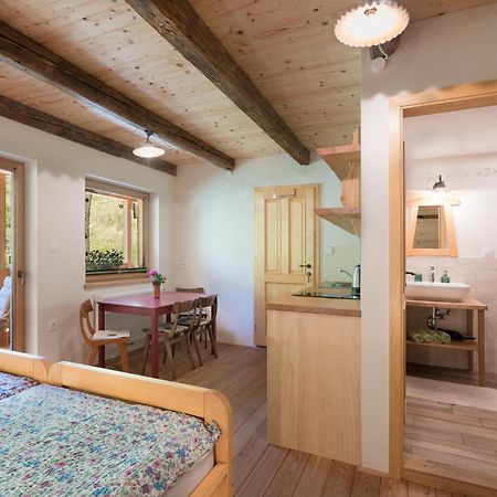 Homestead Farm Tesnak Gorenja Vas  Δωμάτιο φωτογραφία
