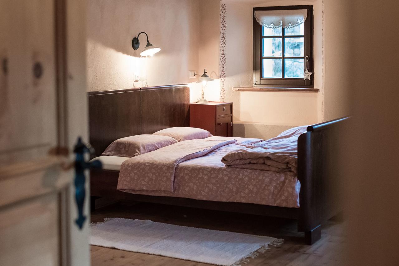 Homestead Farm Tesnak Gorenja Vas  Εξωτερικό φωτογραφία
